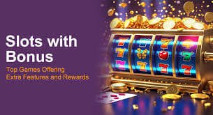 618 slots ဘင်ဂို Live Bingo ဂိမ်းရုံ ထဲတွင် ဂဏန်းဘောလုံးများ လှိမ့်နေသောမြင်ကွင်း
